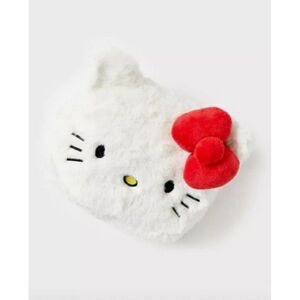 Hello-kitty plush makeup bag with protruding ears and bow